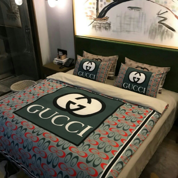 Full set queen size - Picture 2 of 4